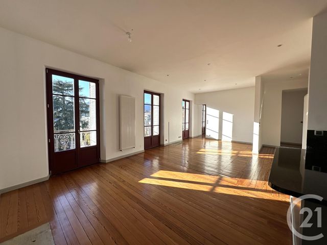 Appartement T4 à louer - 4 pièces - 133,95 m2 - Aix Les Bains - 73 - RHONE-ALPES