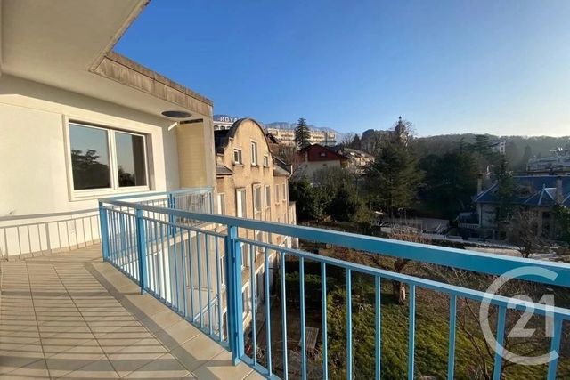 Appartement T3 à vendre - 3 pièces - 70,62 m2 - Aix Les Bains - 73 - RHONE-ALPES